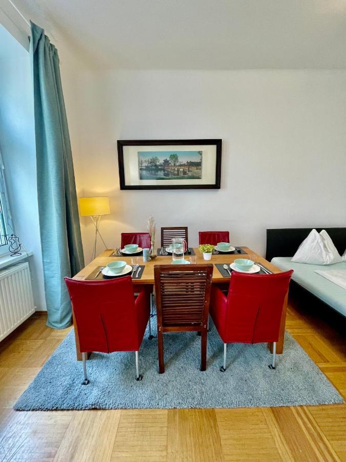Nice Apartment Close To City Center Вена Экстерьер фото